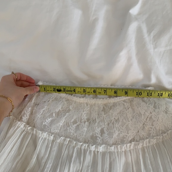 VINTAGE WHITE LACE MIDI SKIRT - Picture 6 of 7